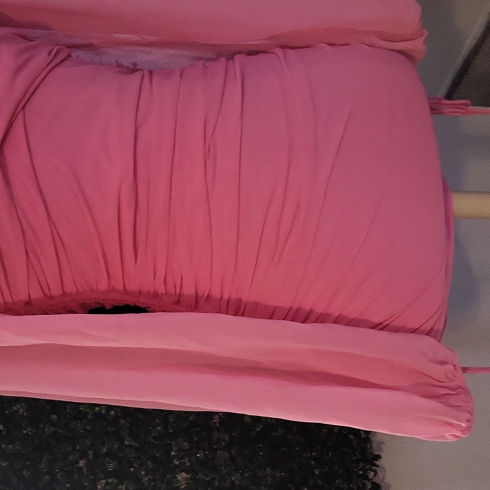 Elegant Pink Ruched Dress - Picture 4 of 7